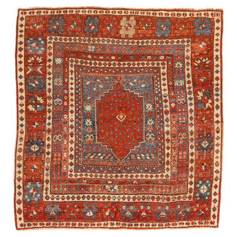 4' 3" x 4' 3" (04x04) Antique Collection Bergama Wool Rug #004951