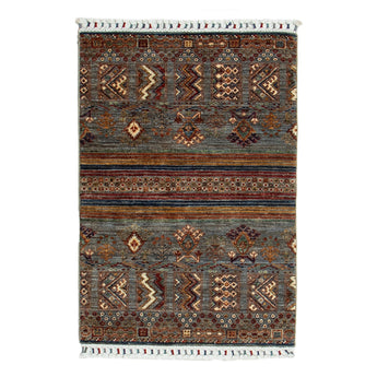 2' 7" x 3' 9" (03x04) Pakistani Wool Rug #016305